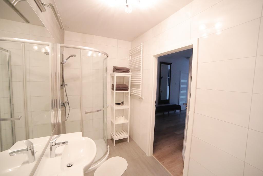 קולובז'ג Apartament Paris מראה חיצוני תמונה